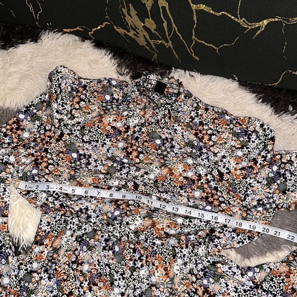 ✅ Sold ✅Women’s size M/38/US6. Multicolor - Picture 7 of 14